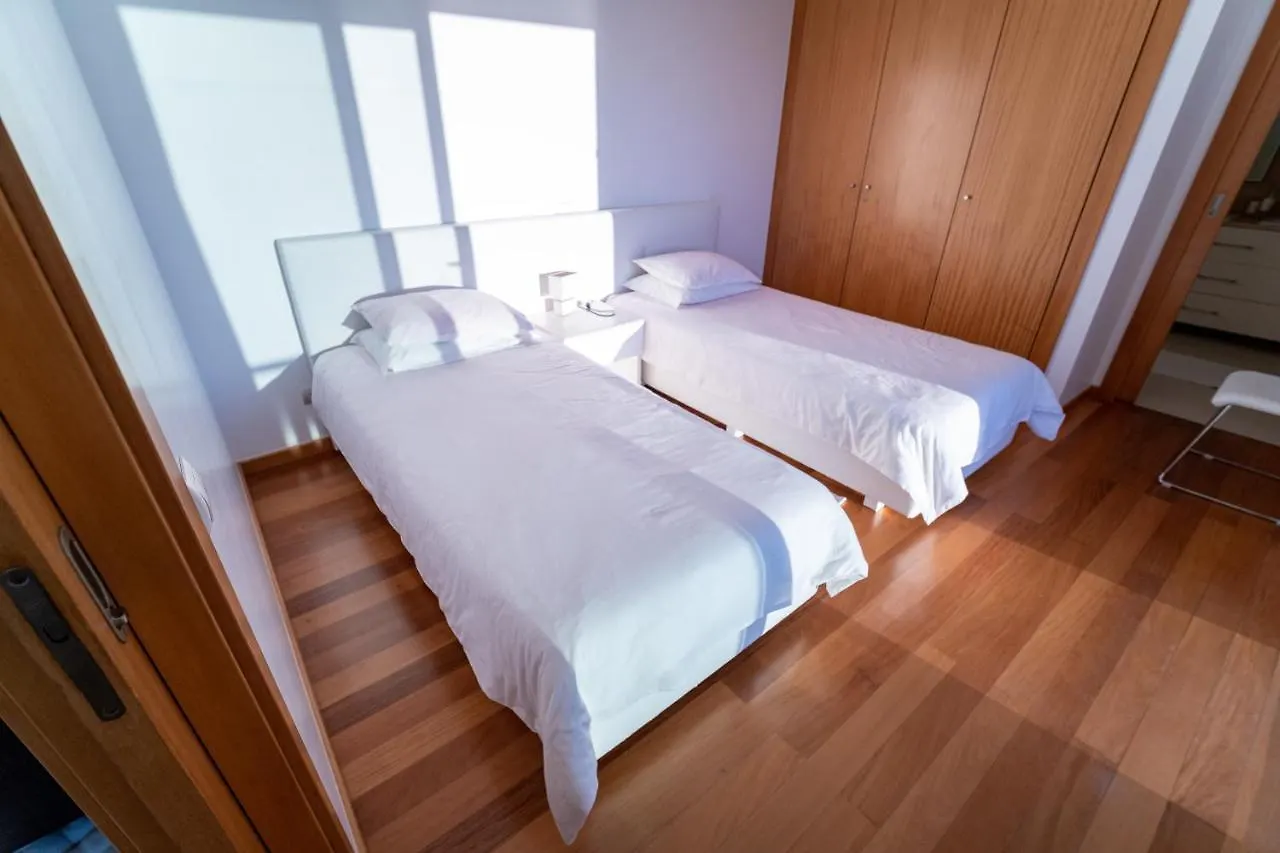 Beach Sunset Villa 100M From Ocean & Beach Paul do Mar  Paul do Mar (Madeira)